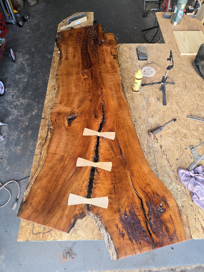 Negocio 330 Woodwork Llc. Custom Carpentry.