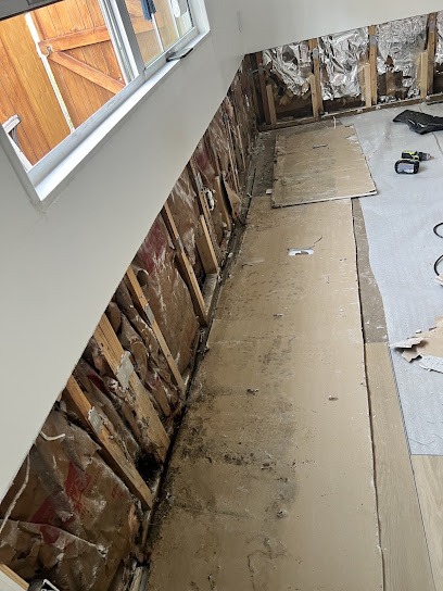 Negocio First Empire Restorations Llc