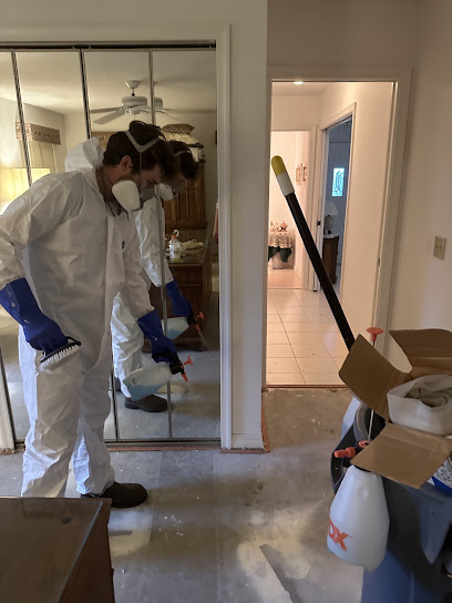 Negocio Florida Emergency Cleaning, Llc (Mold, Water, Fire, Biohazard / Hazmat Cleaning)