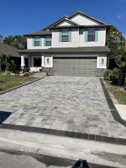 Negocio Gulfcoast Exterior Solutions - Pavers & Aluminum