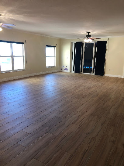Negocio Melbourne Beach Flooring And Kitchens Inc